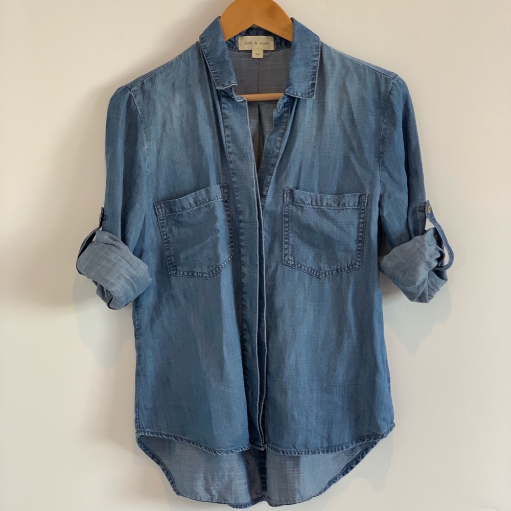 Cloth & Stone Button Up Chambray Shirt XS